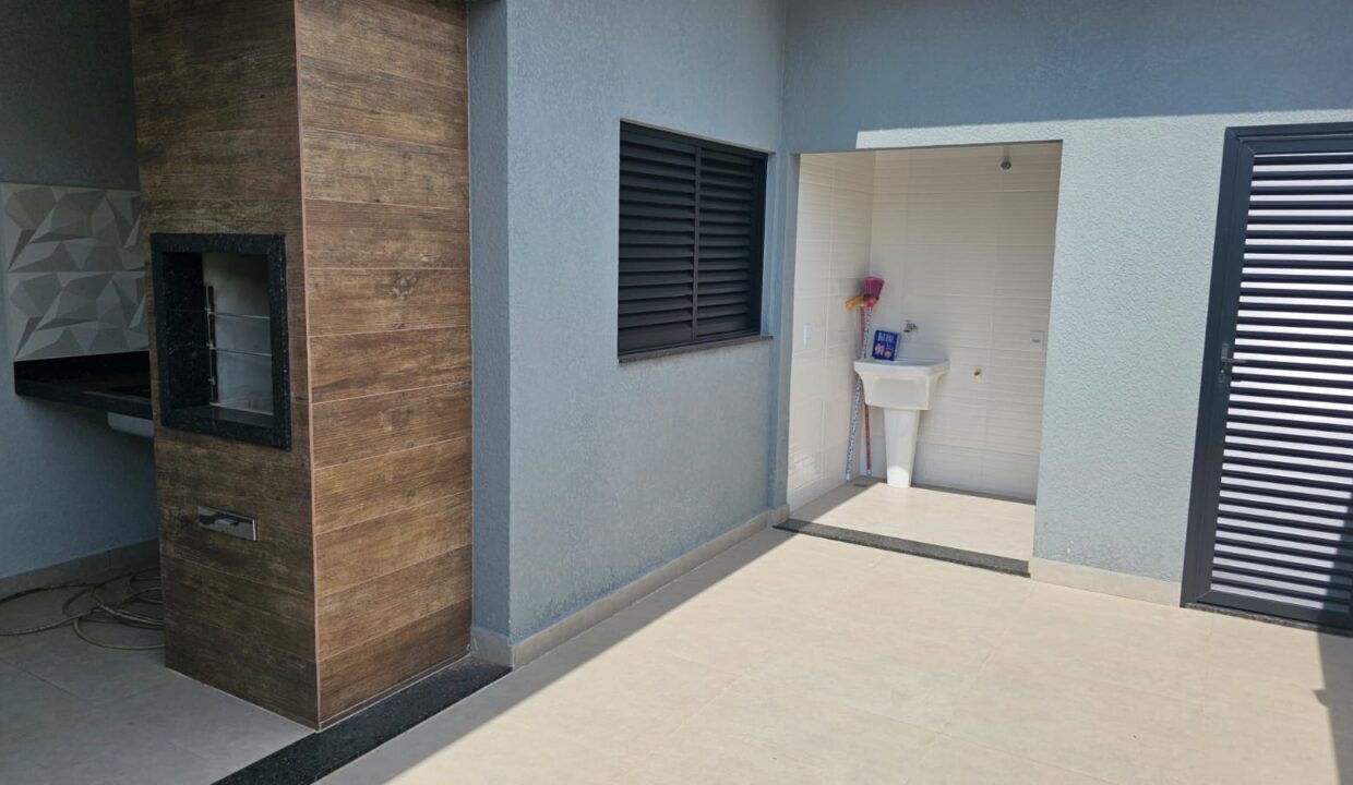 WhatsApp Image 2024-10-18 at 12.59.22 (12)