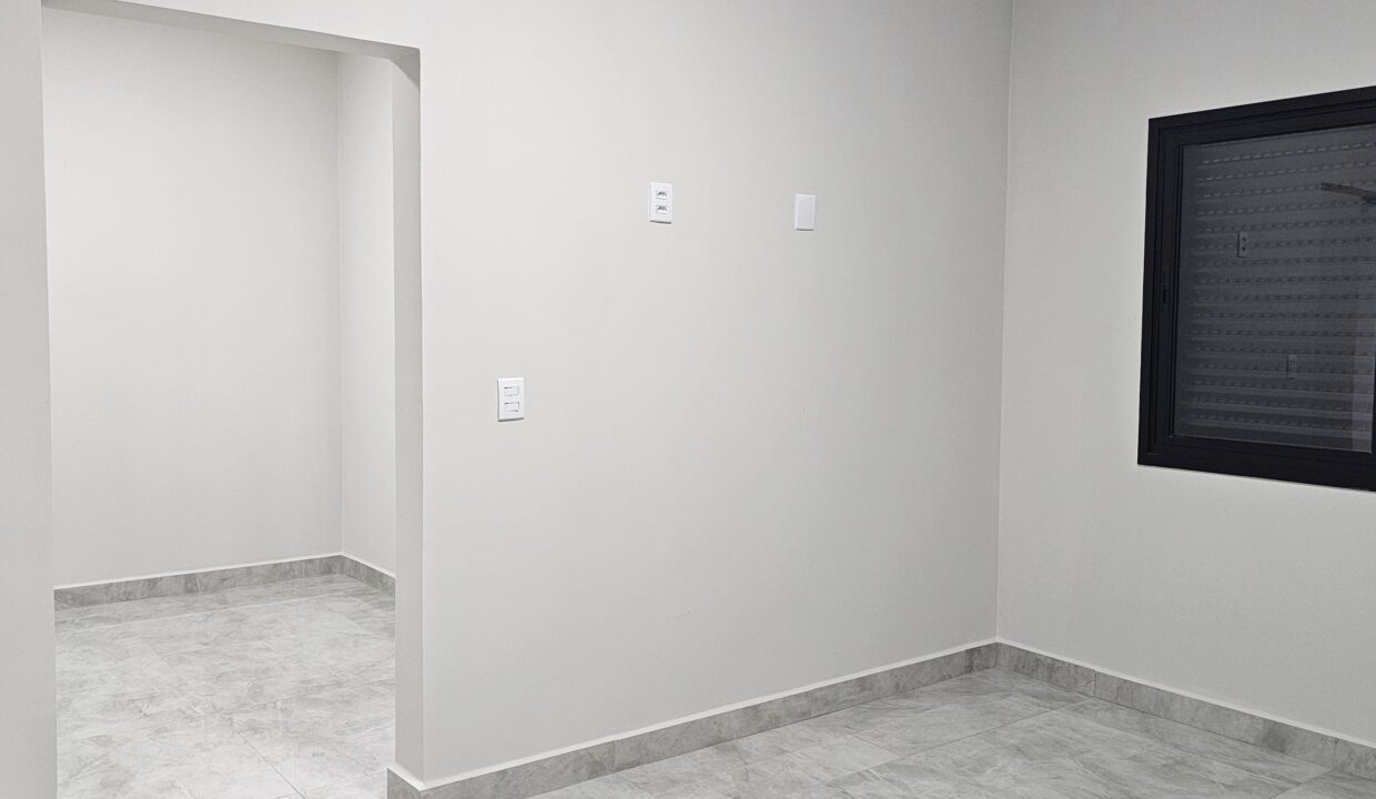 1000092534
