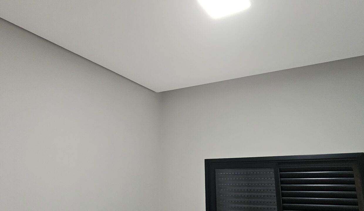 1000092545