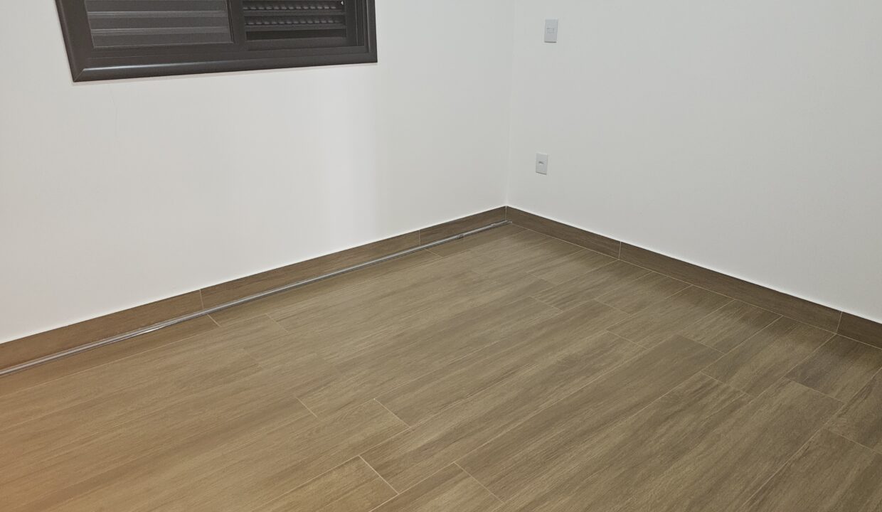 1000097014